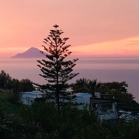 ヴィラ Alle Eolie Nello Splendido Villaggio Lentia ヴルカーノ